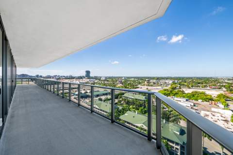 1170 E Hallandale Beach Boulevard #1401, Hallandale Beach FL - photo 15 of 64