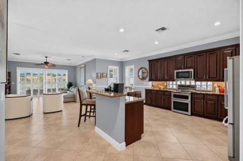 14799 Quay Lane, Delray Beach FL - photo 13 of 54