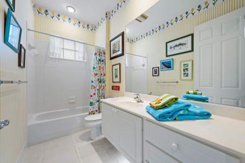 244 Honeysuckle Drive, Jupiter FL - photo 15 of 34