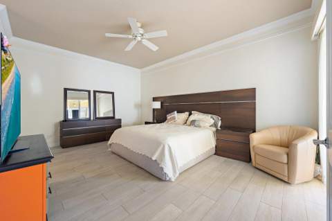 244 Honeysuckle Drive, Jupiter FL - photo 13 of 34