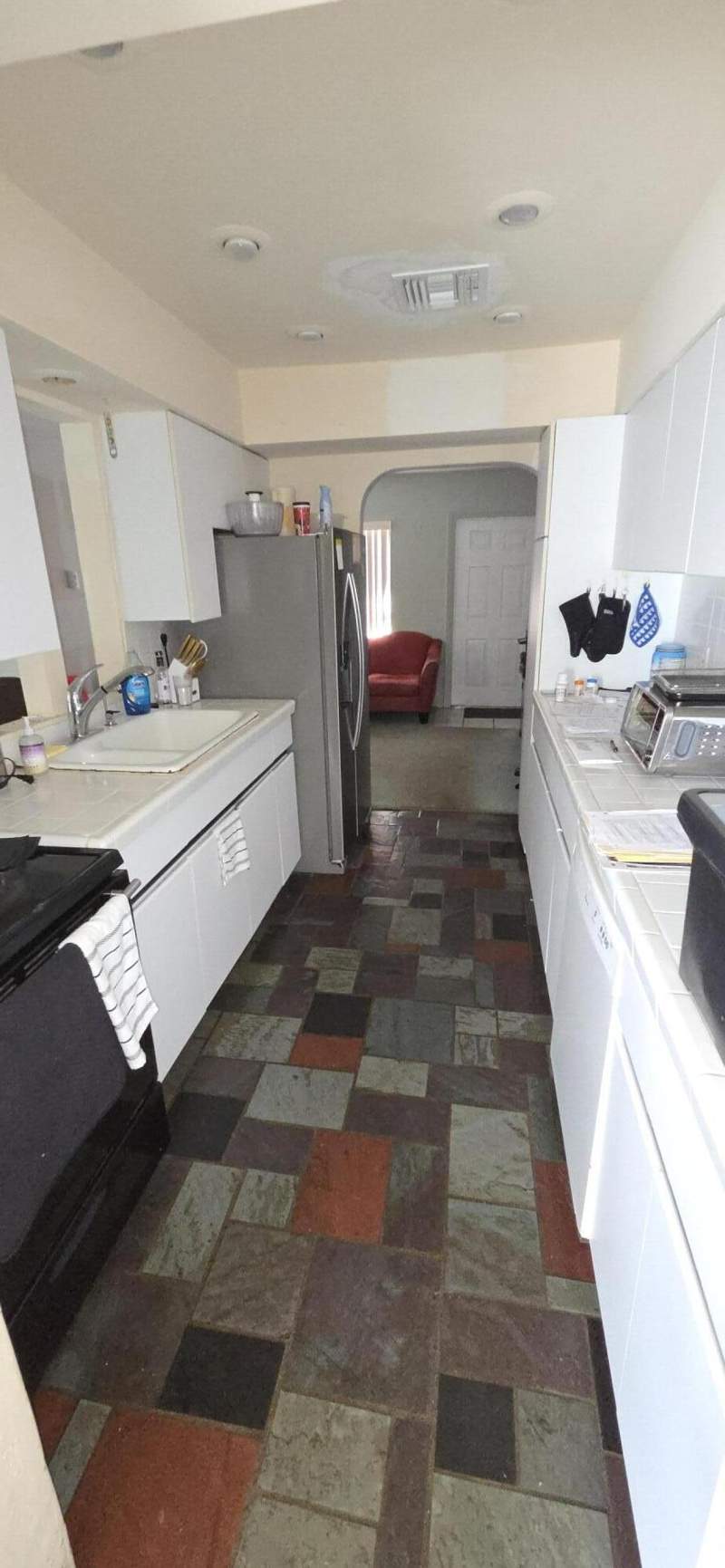 3 bedroom Single Family Residence at 2448 NE 13th Avenue, Collier Manor 4th Add, Pompano Beach — photo 3
