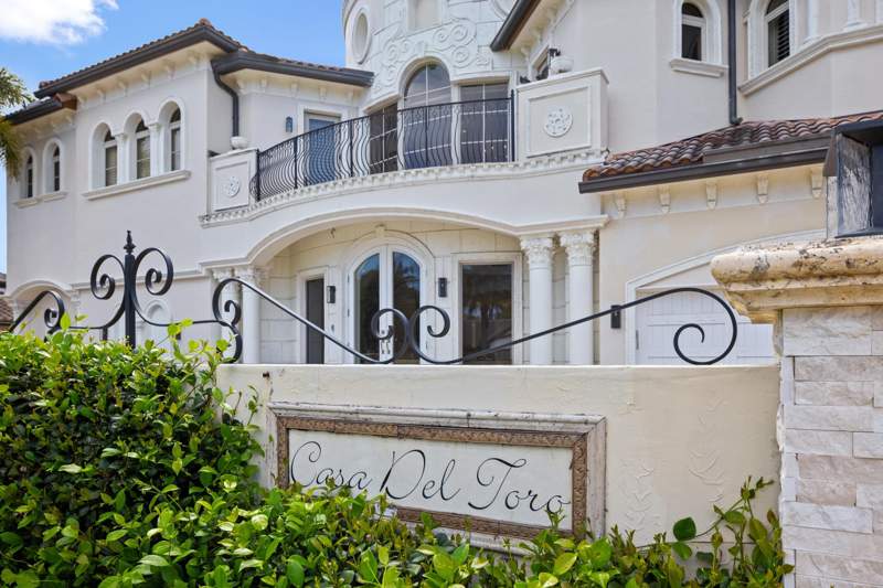 5 bedroom Single Family Residence at 3201 NE 27th Avenue, Lighthouse Point 6th Sec, Lighthouse Point — photo 3