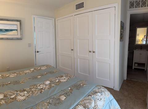 1200 Colonnades Drive #104, Fort Pierce FL - photo 9 of 27