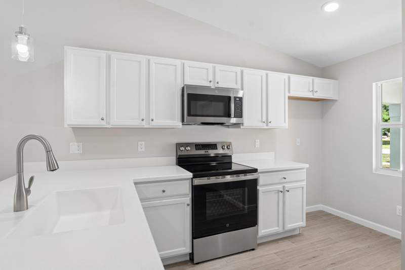 3 bedroom Single Family Residence at 5644 SE 45th Avenue, New Monrovia, Stuart — photo 3