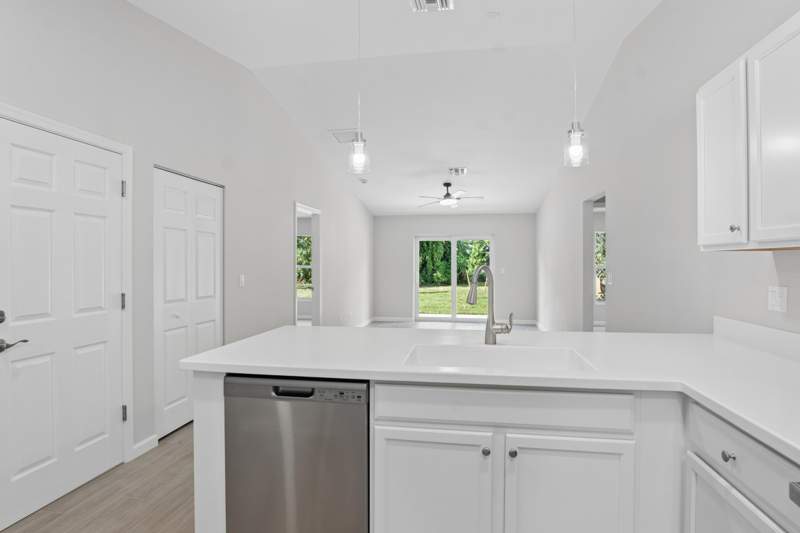 3 bedroom Single Family Residence at 5644 SE 45th Avenue, New Monrovia, Stuart — photo 4