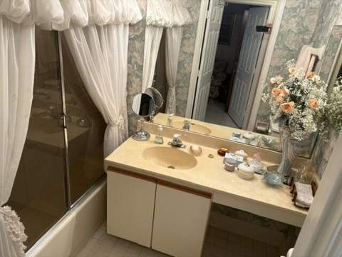 1504 Congressional Way, Deerfield Beach FL - photo 10 of 11