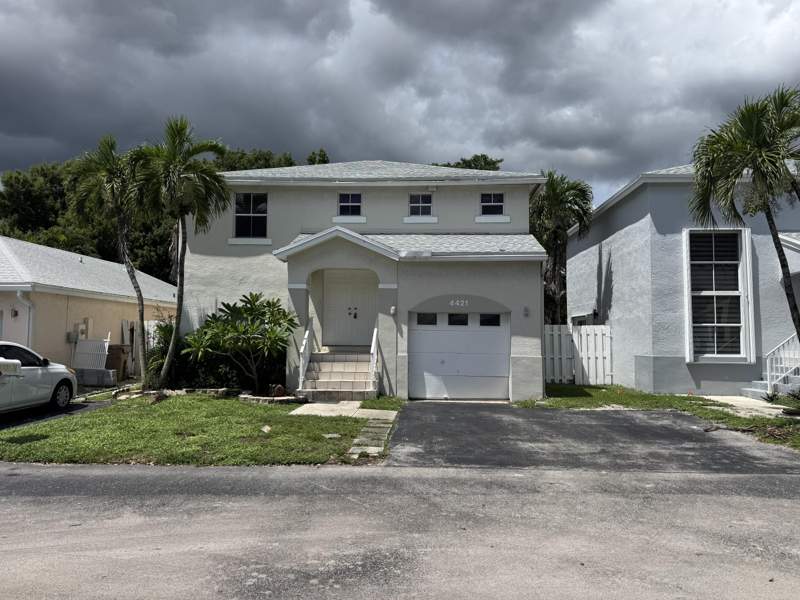 3 bedroom Single Family Residence at 4421 SW 72nd Terrace, Orange Tree Villas, Davie — photo 2