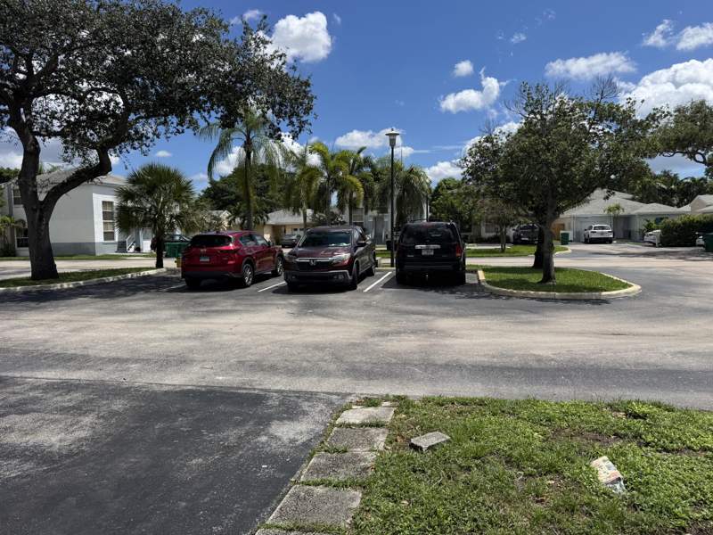 3 bedroom Single Family Residence at 4421 SW 72nd Terrace, Orange Tree Villas, Davie — photo 3