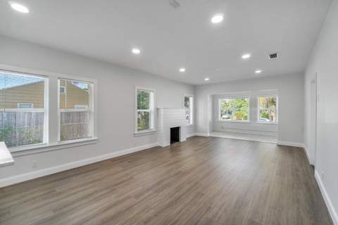 424 53rd Street, West Palm Beach FL - photo 8 of 26