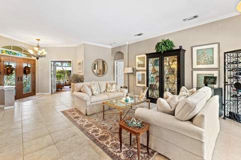 19028 SE Loxahatchee River Road, Jupiter FL - photo 6 of 53