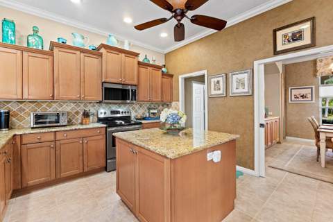 19028 SE Loxahatchee River Road, Jupiter FL - photo 20 of 53