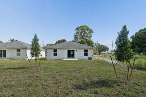 5664 SE 45th Avenue, Stuart FL - photo 24 of 26
