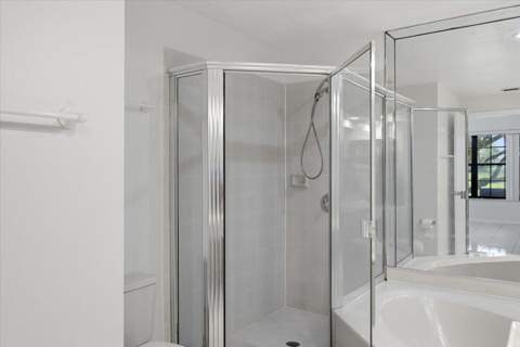 301 SW 158th Terrace #104, Pembroke Pines FL - photo 12 of 40