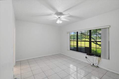 301 SW 158th Terrace #104, Pembroke Pines FL - photo 16 of 40