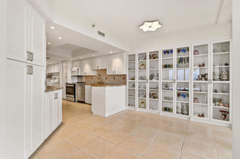 1900 Consulate Place #1704, West Palm Beach FL - photo 24 of 77