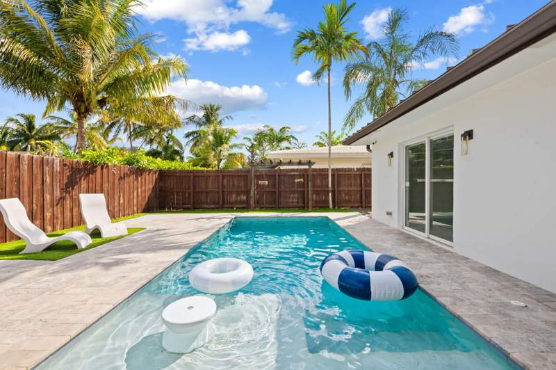 4 bedroom Single Family Residence at 2041 NE 52nd Street, Mary-Knoll 39-48 B, Fort Lauderdale — photo 4