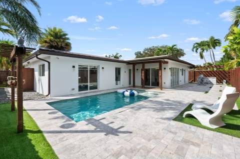 2041 NE 52nd Street, Fort Lauderdale FL - photo 7 of 34