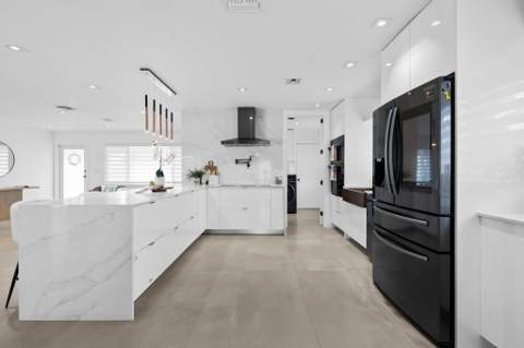 2041 NE 52nd Street, Fort Lauderdale FL - photo 12 of 34