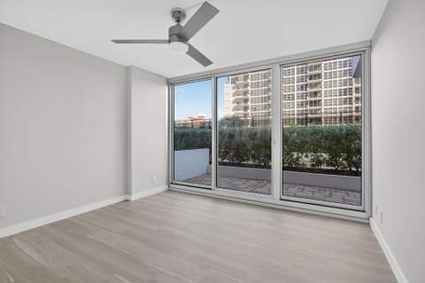 525 N Ocean Boulevard #422, Pompano Beach FL - photo 17 of 48