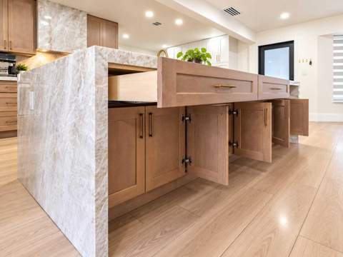 202 SW 52nd Avenue, Plantation FL - photo 6 of 22
