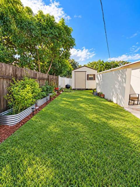 202 SW 52nd Avenue, Plantation FL - photo 22 of 22