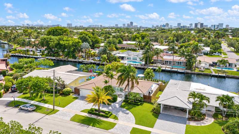 3 bedroom Single Family Residence at 6520 NE 19th Avenue, Imperial Point 4th Sec, Fort Lauderdale — photo 3
