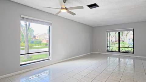 901 Sandtree Drive, Palm Beach Gardens FL - photo 10 of 53