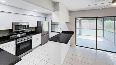 901 Sandtree Drive, Palm Beach Gardens FL - photo 14 of 53