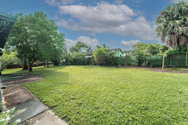2 bedroom Single Family Residence at 223 N F Street, Lake Worth Town Of, Lake Worth Beach — photo 5