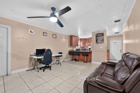 223 N F Street, Lake Worth Beach FL - photo 7 of 34