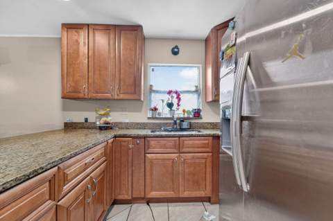 223 N F Street, Lake Worth Beach FL - photo 11 of 34