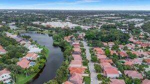 6127 NW 41st Drive, Coral Springs FL - photo 6 of 52