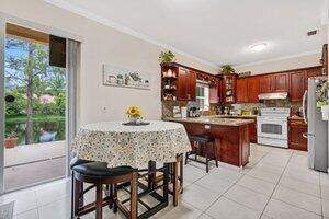 6127 NW 41st Drive, Coral Springs FL - photo 12 of 52