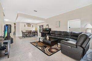 6127 NW 41st Drive, Coral Springs FL - photo 16 of 52