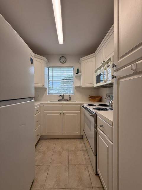319 Windsor, West Palm Beach FL - photo 9 of 20