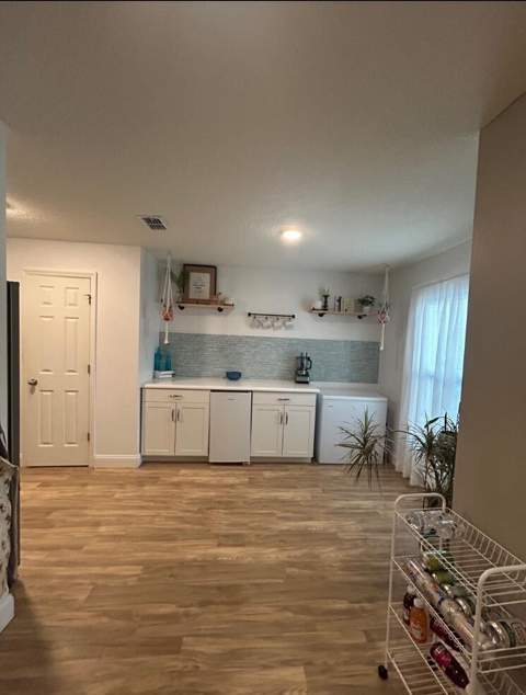 2301 SE Surrey Place, Port St. Lucie FL - photo 8 of 18