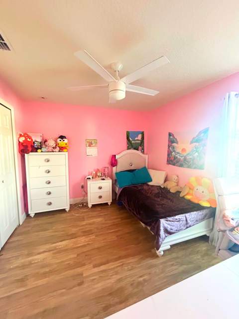 2301 SE Surrey Place, Port St. Lucie FL - photo 15 of 18