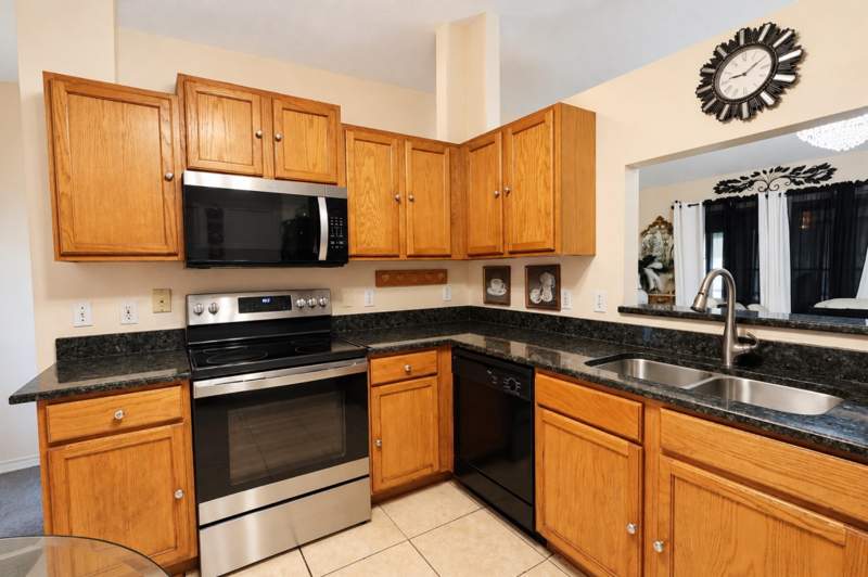 3 bedroom Single Family Residence at 5245 NW Reba Circle, Port St Lucie Section 47, Port St. Lucie — photo 2