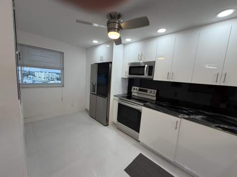 1012 N Ocean Boulevard #1607, Pompano Beach FL - photo 14 of 31