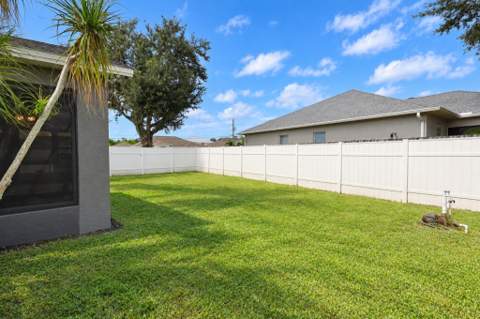 5245 NW Reba Circle, Port St. Lucie FL - photo 12 of 17