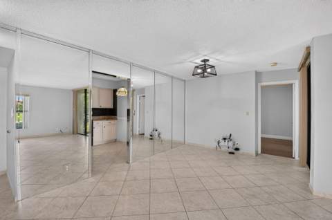 8657 Boca Glades Boulevard #C, Boca Raton FL - photo 11 of 54