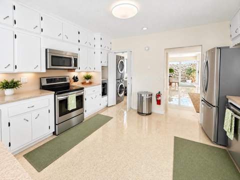 2341 SW 26th Avenue, Fort Lauderdale FL - photo 10 of 39