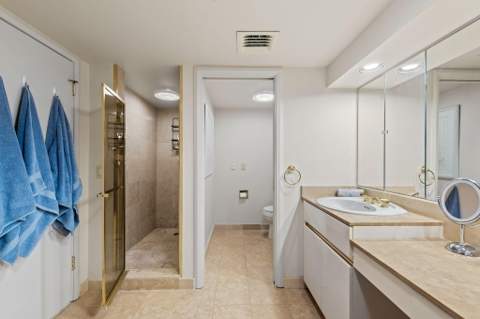 3210 S Ocean Boulevard #303, Highland Beach FL - photo 13 of 33