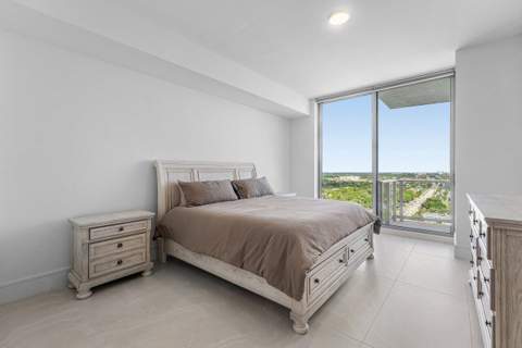 220 Lake Shore Drive #1817, Lake Park FL - photo 9 of 31