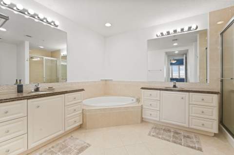 13 Harbour Isle Drive #Ph02, Fort Pierce FL - photo 22 of 44