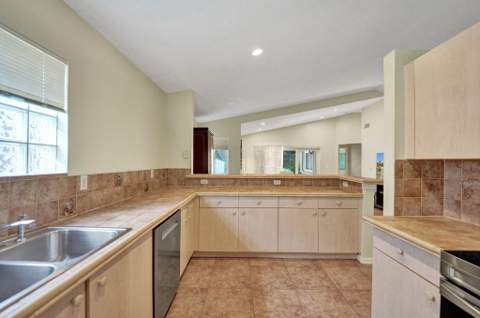 226 SW 206th Avenue, Pembroke Pines FL - photo 24 of 56