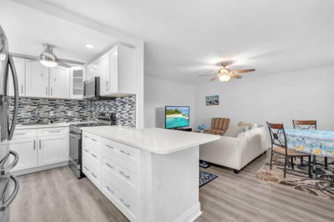 341 Monaco H Court, Delray Beach FL - photo 10 of 30