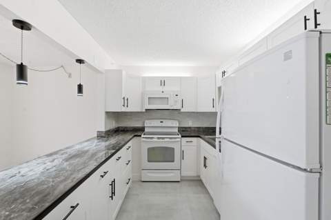 2762 SW Matheson Avenue #111-G1, Palm City FL - photo 10 of 30