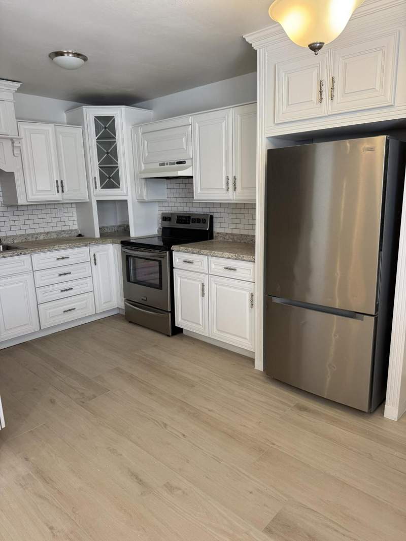 2 bedroom Condominium at 810 Lake Shore Drive #46, Lake View Condo Apts, Lake Park — photo 5