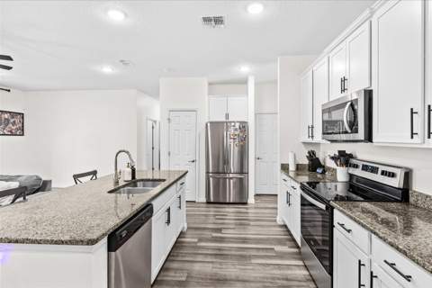 2509 SW Kenilworth Street, Port St. Lucie FL - photo 10 of 31